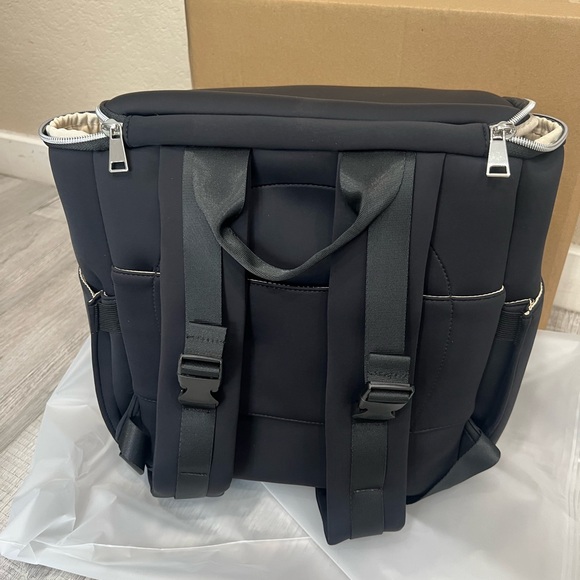 NEW Diaper bag - Picture 12 of 14